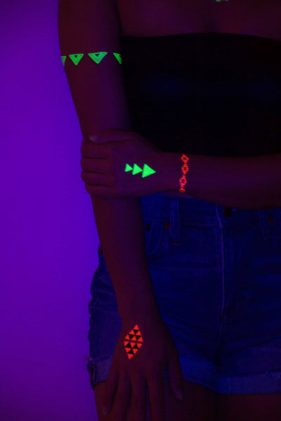 glow-in-the-dark-tattoos-uv-blacklight-7