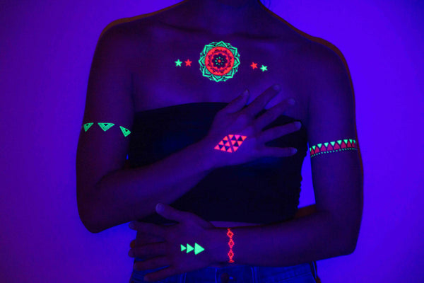 glow-in-the-dark-tattoos-uv-blacklight-1